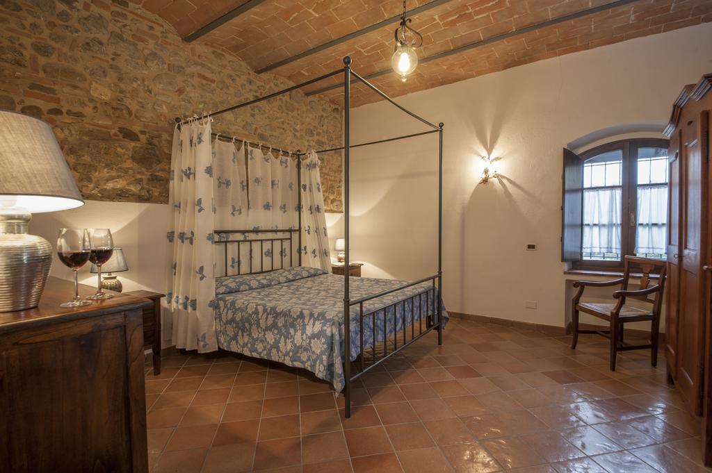 Agriturismo Ragoncino Lajatico Zimmer foto
